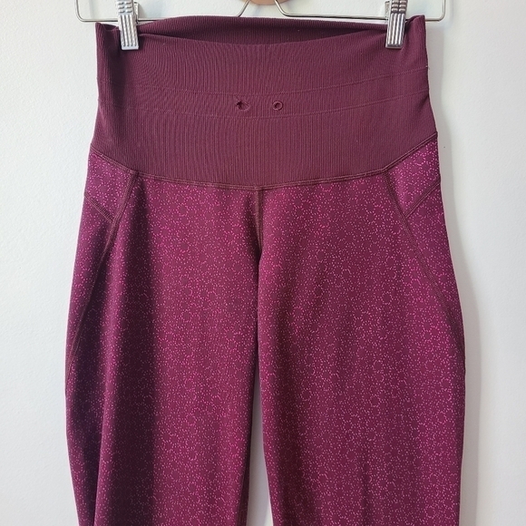 Lululemon Shake It Out Crop - Picture 6 of 16